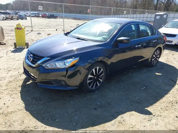 1N4AL3APXJC123447 2018 NISSAN ALTIMA - Image 2