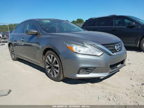 1N4AL3APXJC124355 2018 NISSAN ALTIMA - Image 1