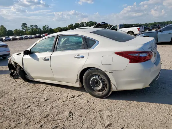 1N4AL3APXJC124985 2018 NISSAN ALTIMA - Image 2