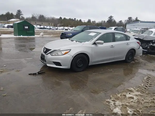 1N4AL3APXJC125036 2018 NISSAN ALTIMA - Image 2