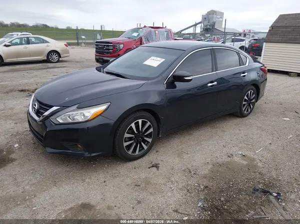 1N4AL3APXJC128292 2018 NISSAN ALTIMA - Image 2