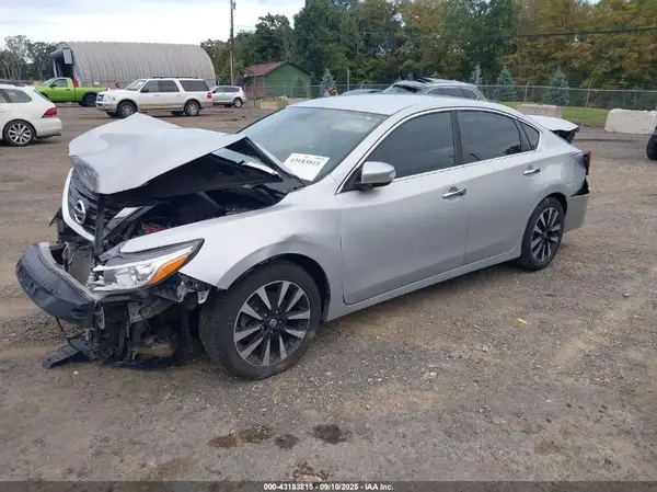 1N4AL3APXJC128891 2018 NISSAN ALTIMA - Image 2