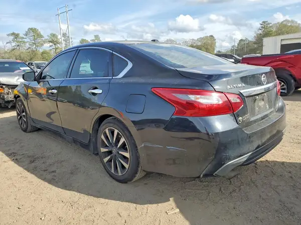 1N4AL3APXJC129748 2018 NISSAN ALTIMA - Image 2