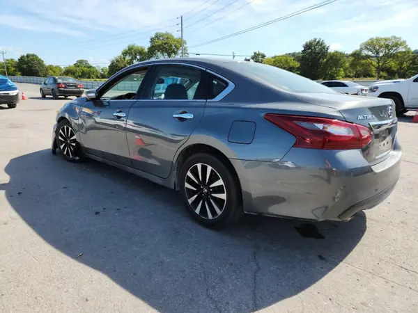 1N4AL3APXJC130933 2018 NISSAN ALTIMA - Image 2