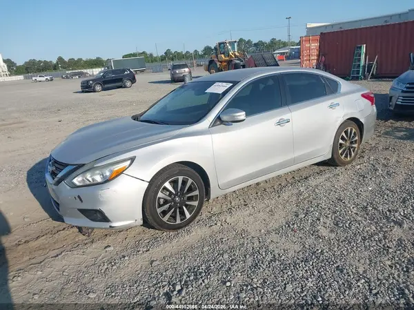 1N4AL3APXJC132178 2018 NISSAN ALTIMA - Image 2