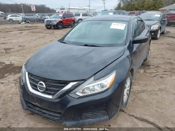 1N4AL3APXJC133203 2018 NISSAN ALTIMA - Image 2