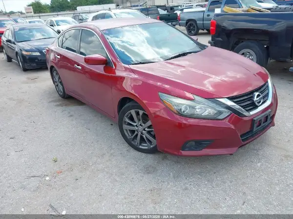 1N4AL3APXJC133508 2018 NISSAN ALTIMA - Image 1