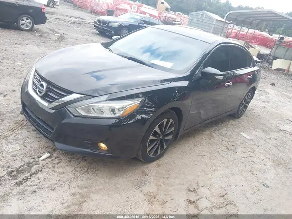 1N4AL3APXJC139163 2018 NISSAN ALTIMA - Image 2
