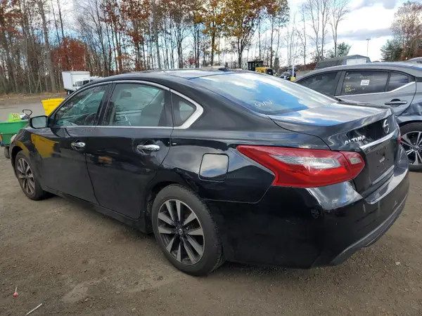 1N4AL3APXJC143469 2018 NISSAN ALTIMA - Image 2