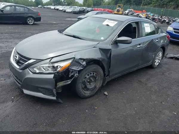 1N4AL3APXJC144976 2018 NISSAN ALTIMA - Image 2