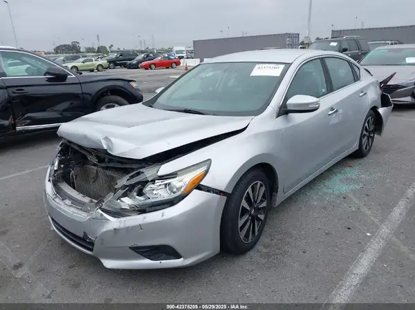 1N4AL3APXJC145996 2018 NISSAN ALTIMA - Image 2