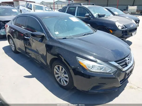 1N4AL3APXJC147036 2018 NISSAN ALTIMA - Image 1