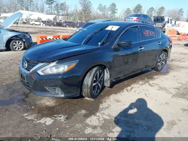 1N4AL3APXJC147313 2018 NISSAN ALTIMA - Image 2