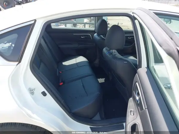 1N4AL3APXJC148011 2018 NISSAN ALTIMA - Image 8