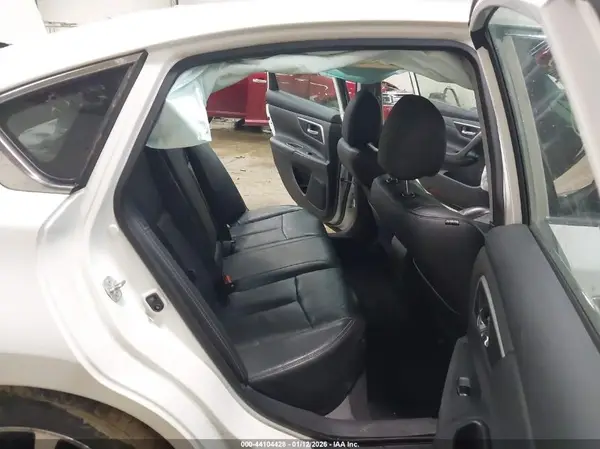 1N4AL3APXJC148185 2018 NISSAN ALTIMA - Image 8