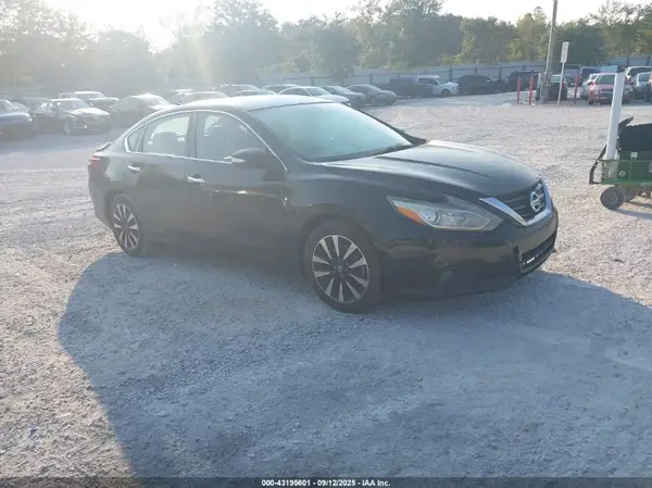 1N4AL3APXJC150759 2018 NISSAN ALTIMA - Image 1