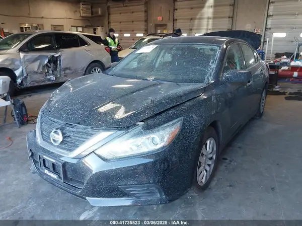 1N4AL3APXJC152866 2018 NISSAN ALTIMA - Image 2