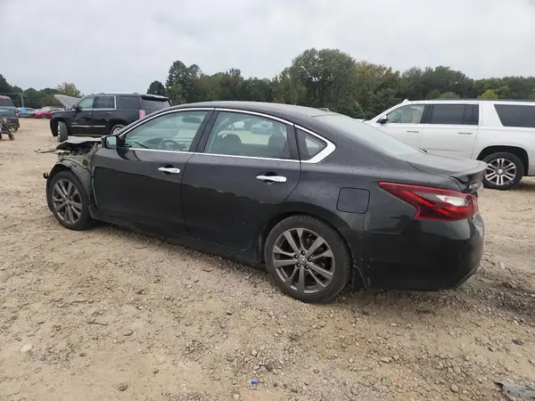 1N4AL3APXJC153001 2018 NISSAN ALTIMA - Image 2
