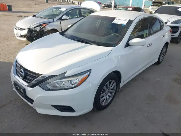 1N4AL3APXJC153712 2018 NISSAN ALTIMA - Image 2