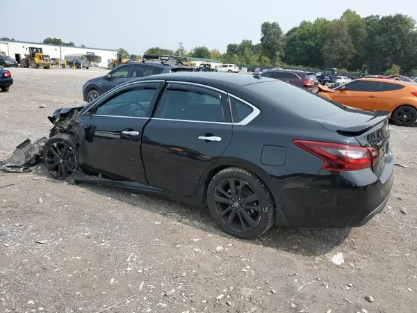 1N4AL3APXJC156853 2018 NISSAN ALTIMA - Image 2