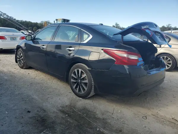 1N4AL3APXJC158442 2018 NISSAN ALTIMA - Image 2