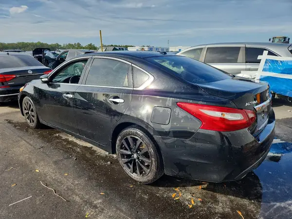 1N4AL3APXJC158845 2018 NISSAN ALTIMA - Image 2