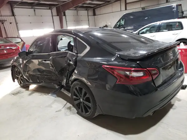 1N4AL3APXJC160286 2018 NISSAN ALTIMA - Image 2