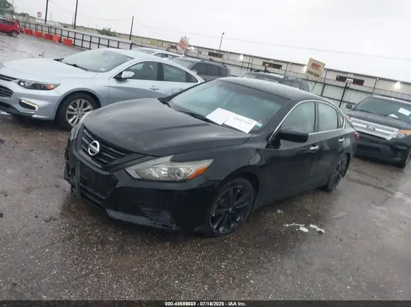 1N4AL3APXJC160840 2018 NISSAN ALTIMA - Image 2