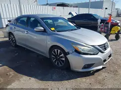 1N4AL3APXJC165584 2018 NISSAN ALTIMA