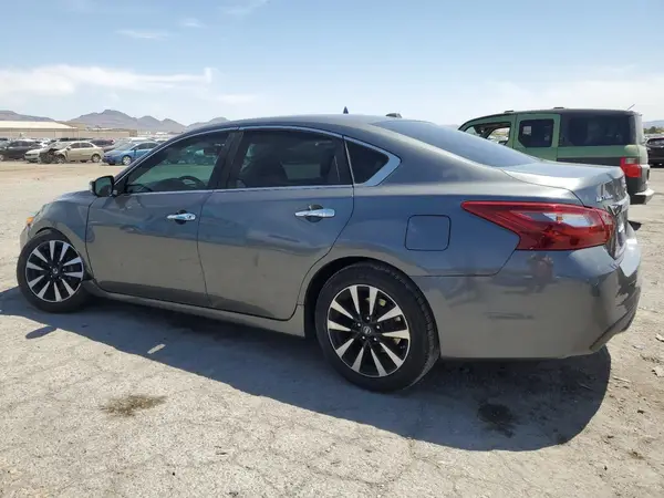 1N4AL3APXJC167884 2018 NISSAN ALTIMA - Image 2