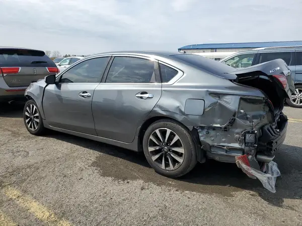 1N4AL3APXJC168405 2018 NISSAN ALTIMA - Image 2