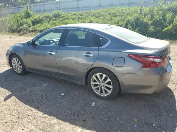 1N4AL3APXJC168906 2018 NISSAN ALTIMA - Image 2