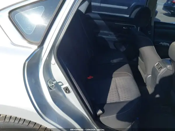 1N4AL3APXJC169201 2018 NISSAN ALTIMA - Image 8