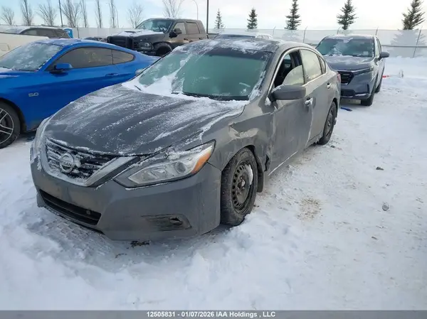 1N4AL3APXJC169795 2018 NISSAN ALTIMA - Image 2