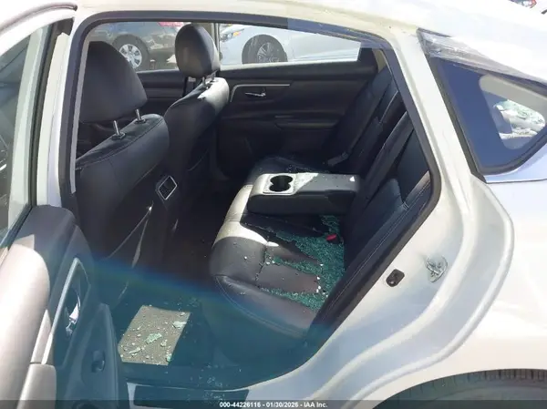 1N4AL3APXJC173166 2018 NISSAN ALTIMA - Image 8