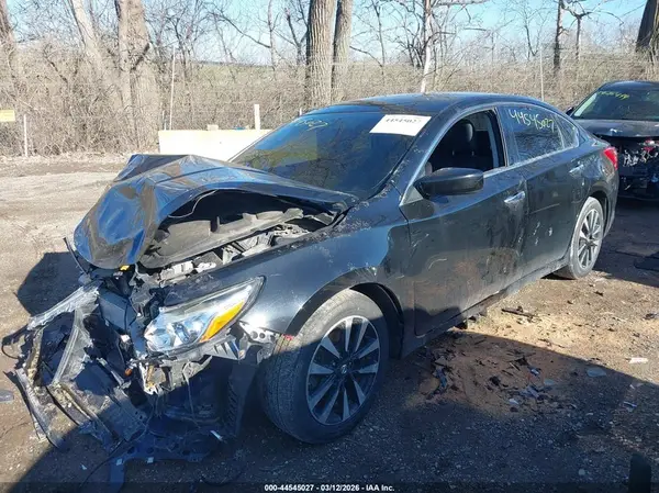 1N4AL3APXJC175645 2018 NISSAN ALTIMA - Image 2