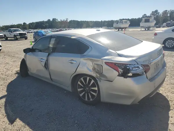 1N4AL3APXJC179551 2018 NISSAN ALTIMA - Image 2