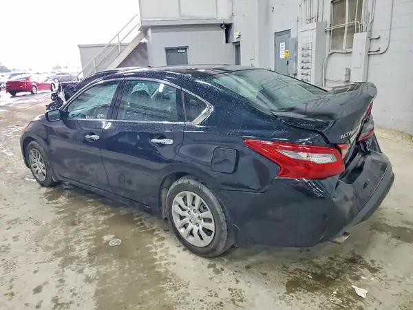 1N4AL3APXJC180358 2018 NISSAN ALTIMA - Image 2