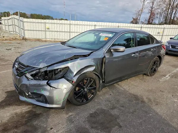 1N4AL3APXJC181624 2018 NISSAN ALTIMA - Image 1