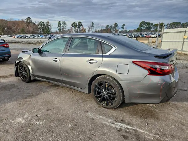 1N4AL3APXJC181624 2018 NISSAN ALTIMA - Image 2