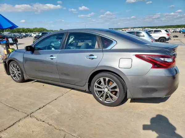 1N4AL3APXJC182305 2018 NISSAN ALTIMA - Image 2