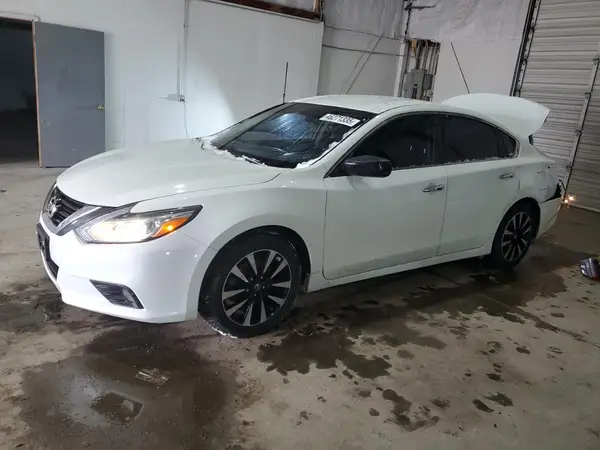 1N4AL3APXJC182997 2018 NISSAN ALTIMA - Image 1