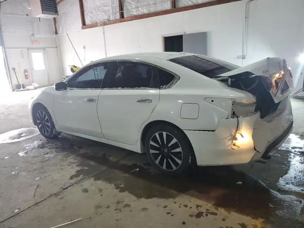 1N4AL3APXJC182997 2018 NISSAN ALTIMA - Image 2
