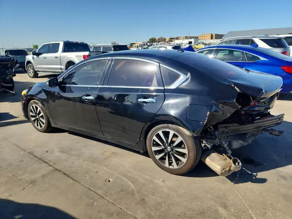 1N4AL3APXJC184054 2018 NISSAN ALTIMA - Image 2