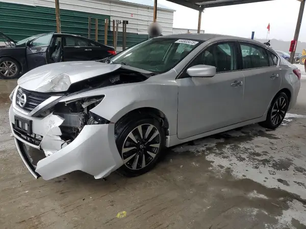 1N4AL3APXJC185091 2018 NISSAN ALTIMA - Image 1