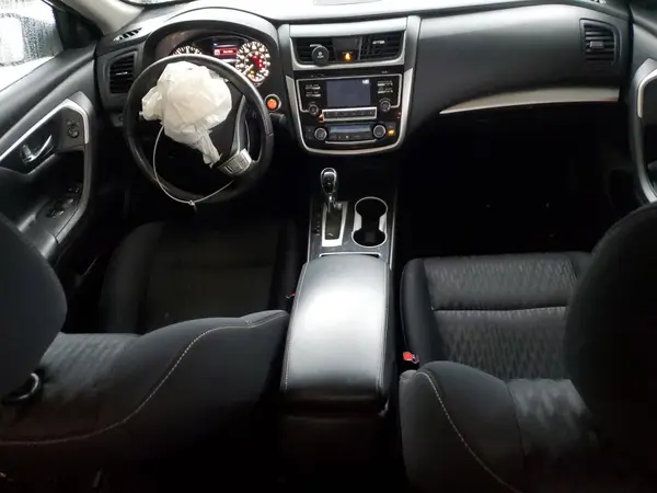 1N4AL3APXJC185091 2018 NISSAN ALTIMA - Image 8