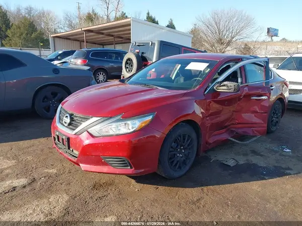 1N4AL3APXJC187486 2018 NISSAN ALTIMA - Image 2