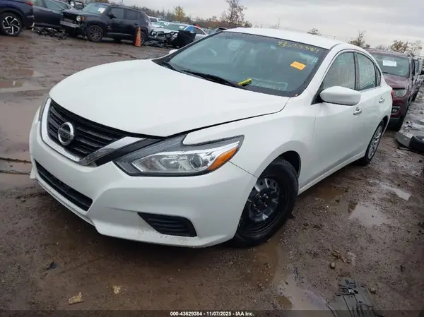 1N4AL3APXJC190436 2018 NISSAN ALTIMA - Image 2