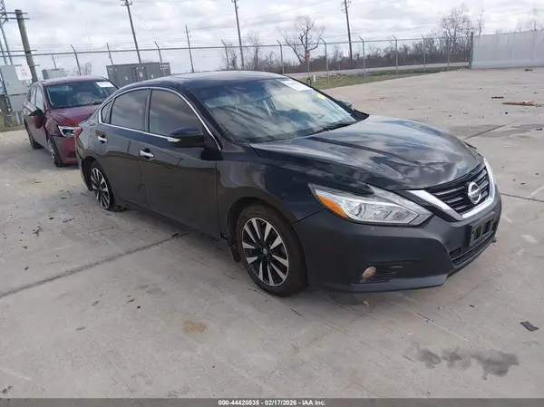 1N4AL3APXJC193708 2018 NISSAN ALTIMA - Image 1
