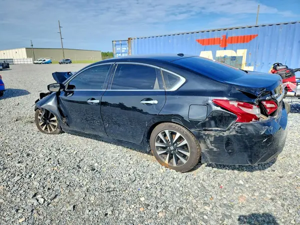 1N4AL3APXJC193806 2018 NISSAN ALTIMA - Image 2